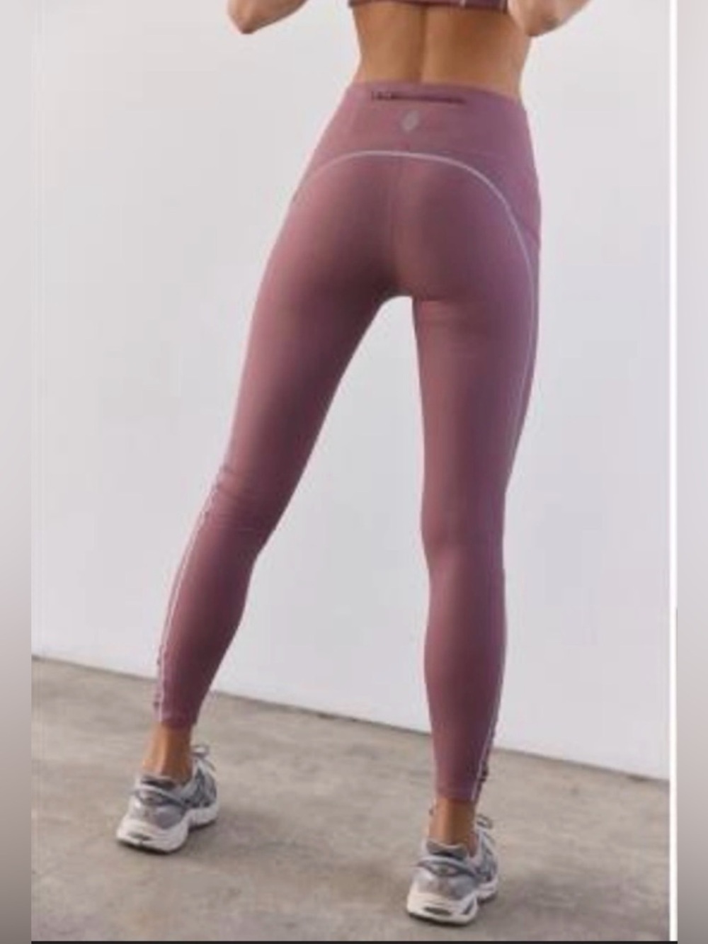 FP Movement You're a Peach Pocket Leggings - NWOT